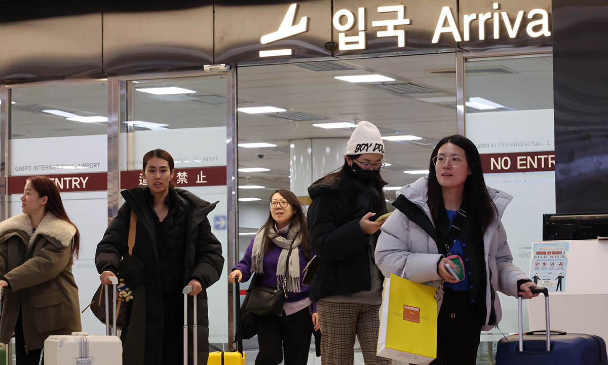 최상목 “中 단체관광객 한시 비자 면제 3분기 시행”