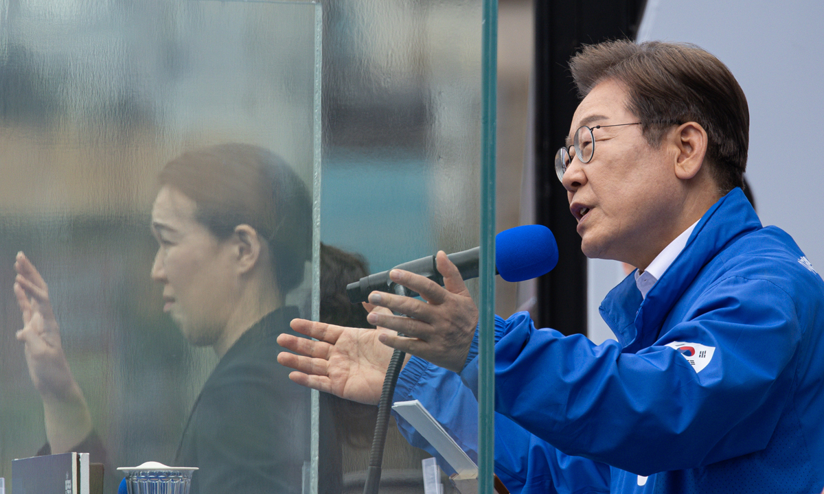 이재명 “부정선거 하려면 화끈하게 이기게 하지…저들이 귀환하려 한다”