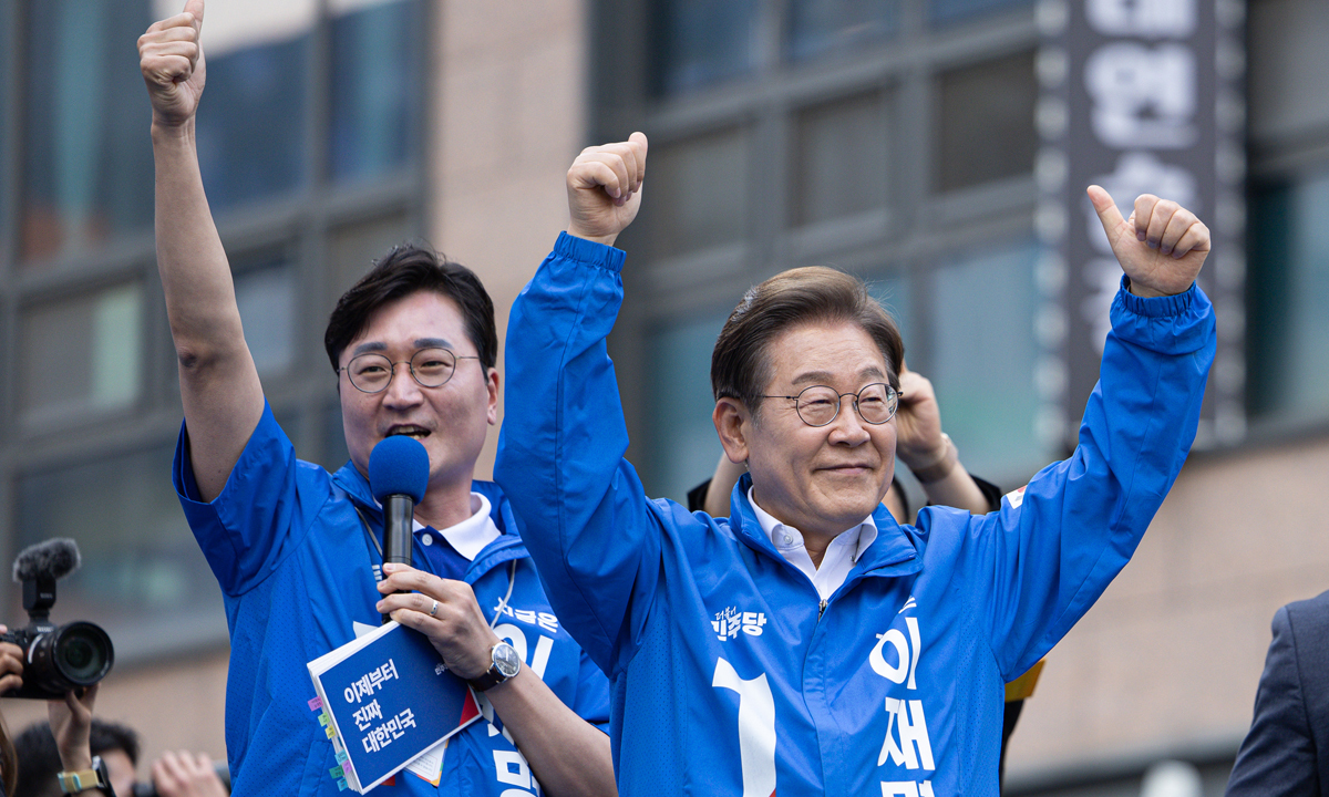 안양 찾은 이재명 &${esc.h}34;안보는 보수? 정치적 이익 위해 왜곡&${esc.h}34;