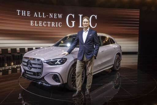 LG계열사 수장들 ‘벤츠 회동’ 총출동