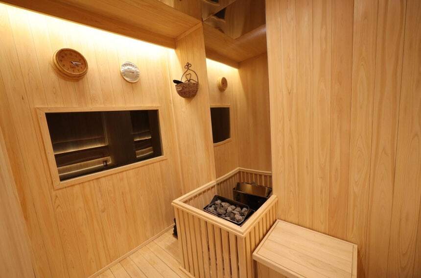 용산 집무실에 침실·사우나…강훈식 “작은 호텔 만들어 놔”