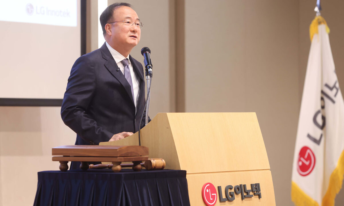 문혁수 LG이노텍사장 승부수…‘피지컬 AI·반도체 기판’에 미래 걸었다 [리더의 나침반]