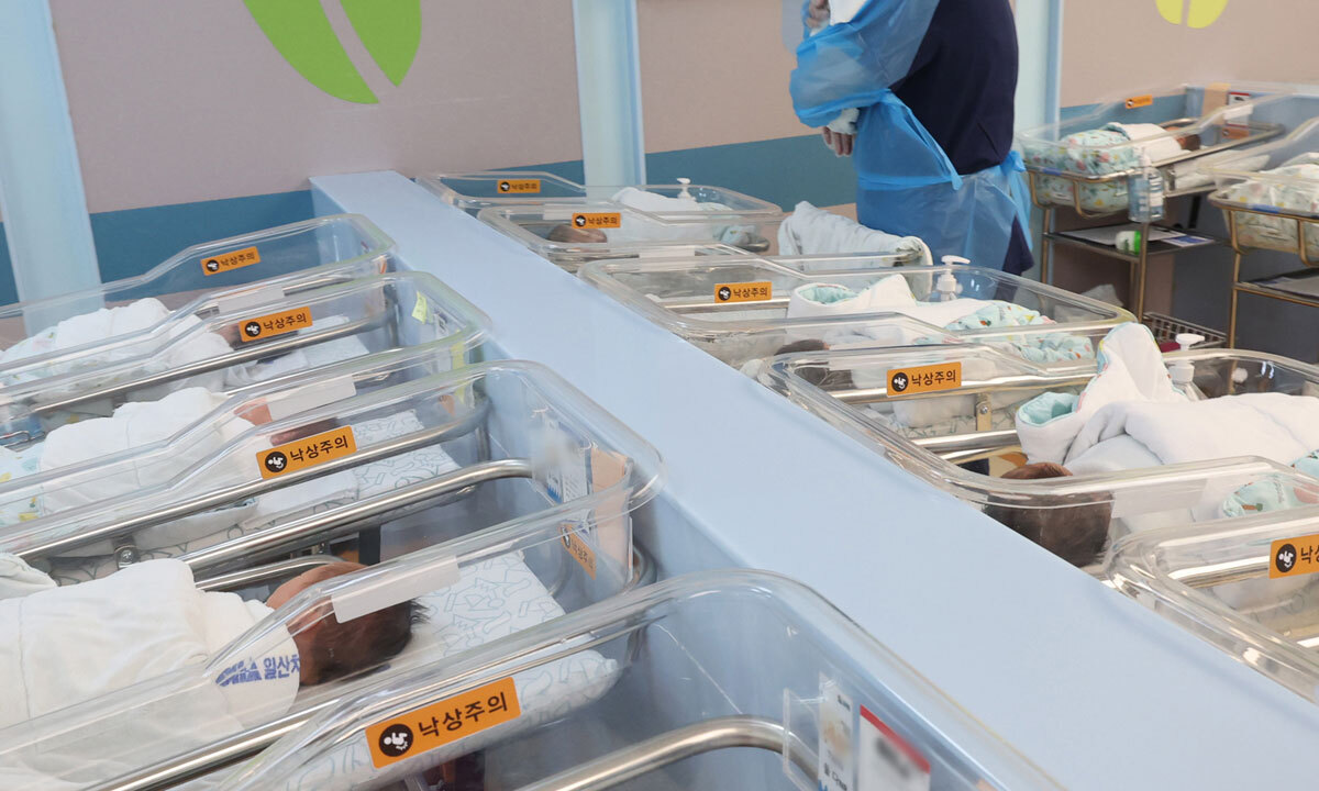 합계출산율 0.99명… 1월 아기울음 7년래 최대