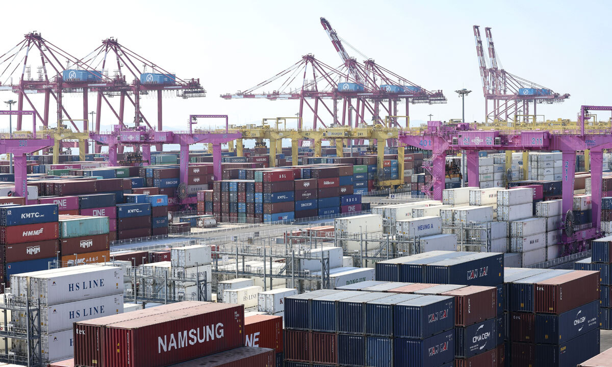 2월 산업생산 호조… 3월 중동사태 비상