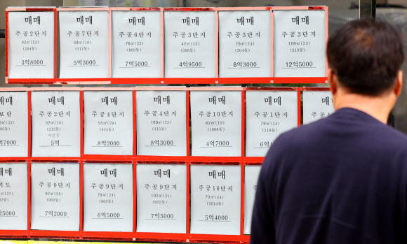 “전세는 나오면 바로 계약”…중저가 지역까지 번진 공급 부족