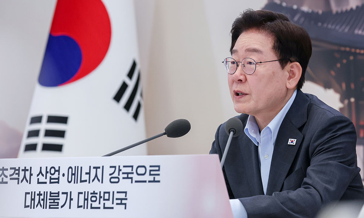 李대통령 “기업 투자 의지, 규제나 인프라 부족으로 꺾이지 않도록 해야”