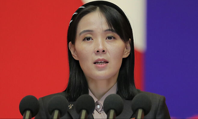 靑, 北 김여정 담화에 “소모적인 비난 멈추라”…대화 재개 촉구 