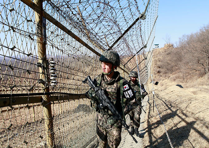 [단독] 북한군 MDL 근접하자…軍, DMZ